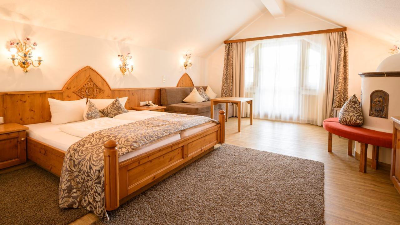 Hotel Garni Castel B&B อิสชเกิล ภายนอก รูปภาพ